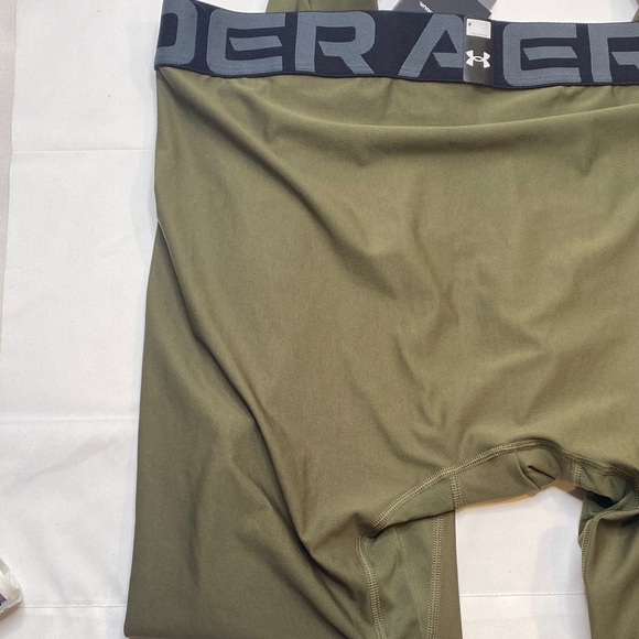 Men’s Base Layer Under Armour Dark Green Performance Leggings. Size 2XL - Picture 10 of 12